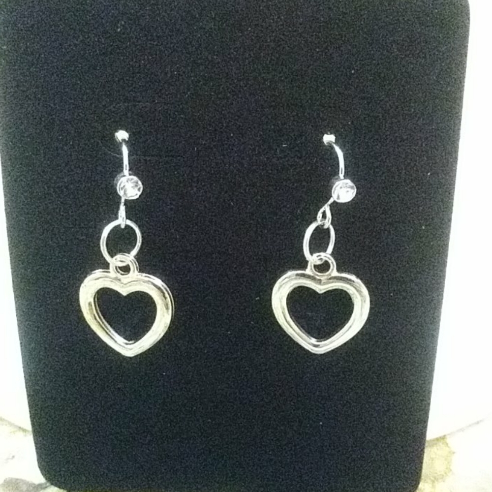 Heart Pendant earrings with rhinstone